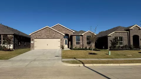 111 Goodnight Ct, Cleburne, TX 76033