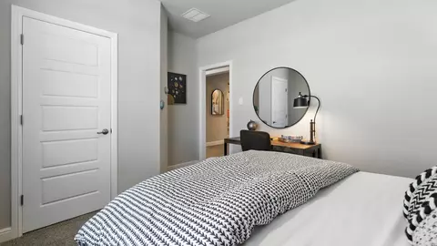 Bedroom - 1920 Jackson St, Cleburne, TX 76033 photo 5 of 7