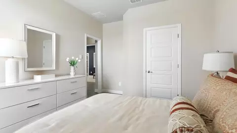 Bedroom - 1920 Jackson St, Cleburne, TX 76033 photo 7 of 7