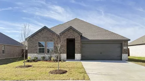 523 Trot Trl, Waxahachie, TX 75165