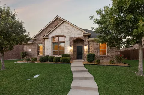 1326 White Water Ln, Rockwall, TX 75087