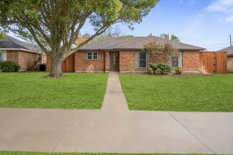 2218 Fuqua Rd, Rowlett, TX 75088