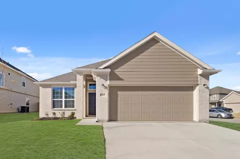 9969 Flying Wing Way, Fort Worth, TX 76131