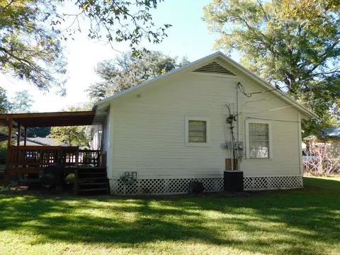 201 NW 4th St, Springhill, LA 71075 photo 9