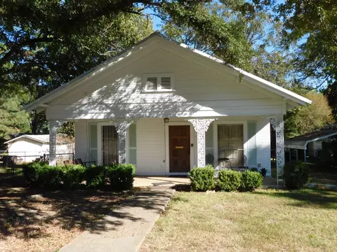201 NW 4th St, Springhill, LA 71075