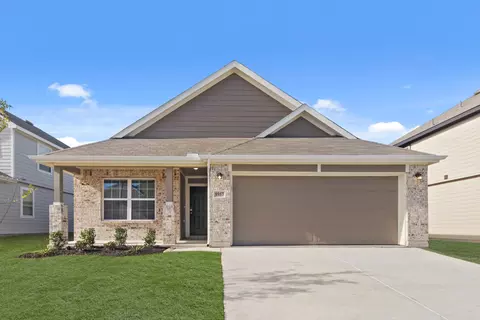 9957 Dynamics Dr, Fort Worth, TX 76131