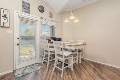 Dining - 504 Timberside, Terrell, TX 75161 photo 2 of 2