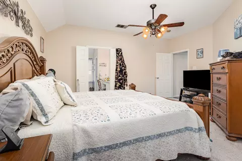 Bedroom - 504 Timberside, Terrell, TX 75161 photo 3 of 5