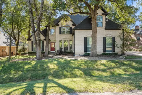 519 Runaway Bay Dr, Runaway Bay, TX 76426