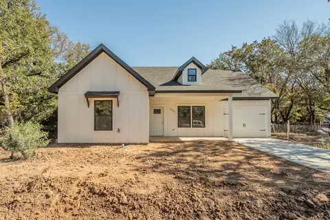 5723 Lake Granbury Trl, Granbury, TX 76048