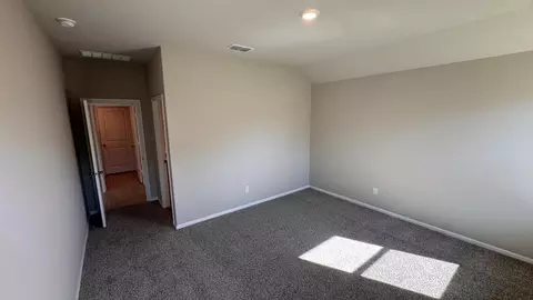 545 Marsh St, Cleburne, TX 76033 photo 7