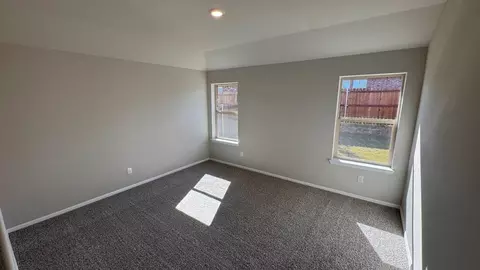 545 Marsh St, Cleburne, TX 76033 photo 8