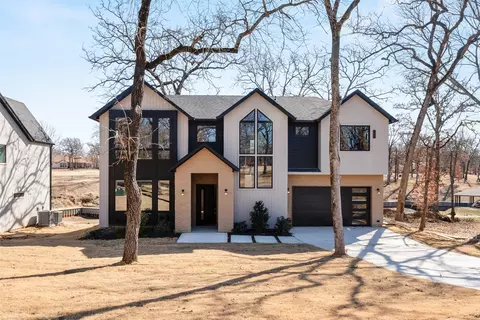116 Pinnacle Club Dr, Mabank, TX 75156