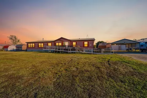 11220 Foothill Dr, Venus, TX 76084