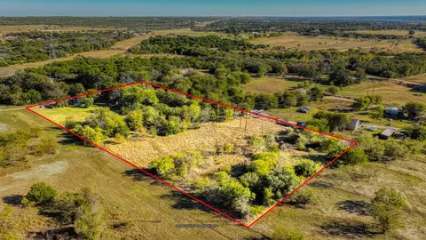 1357 Friendship Rd, Weatherford, TX 76085