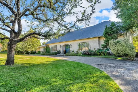 7140 Spring Valley Rd, Dallas, TX 75254