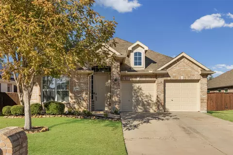 2409 Foxwood Ln, Little Elm, TX 75068