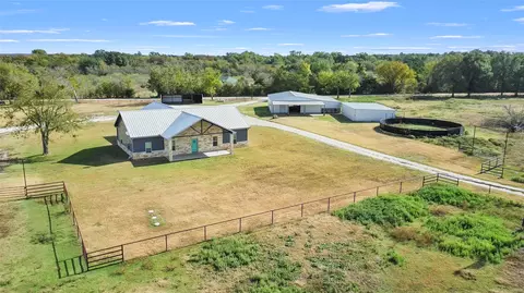 3703 Fm 39 N, Mexia, TX 76667