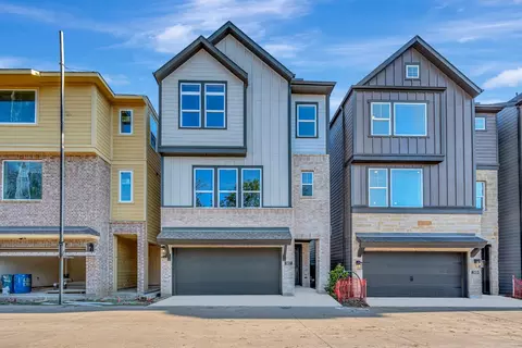 5817 Water Bridge Ln, Fort Worth, TX 76109
