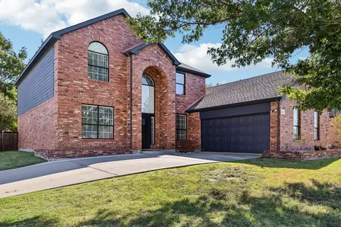 3840 Overlook Ct, The Colony, TX 75056