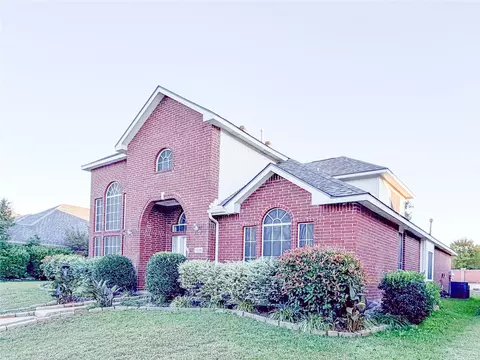 1236 Whitehorse Dr, Lewisville, TX 75077