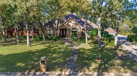 1532 Windsor Forest Trl, Keller, TX 76262
