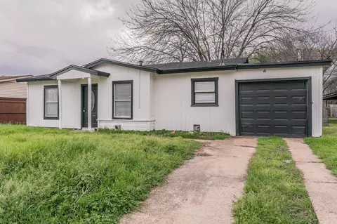 5108 Reed St, Fort Worth, TX 76119