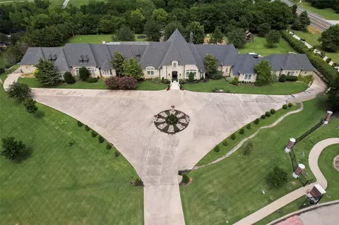 1705 Bison Meadow Ln, Heath, TX 75032