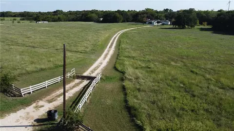 687 S Sh 171 Hwy, Hubbard, TX 76648