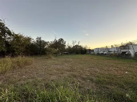 tbd E Oak, Comanche, TX 76442 photo 2