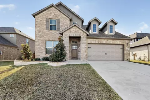 2918 Grand Lookout Ln, Arlington, TX 76001