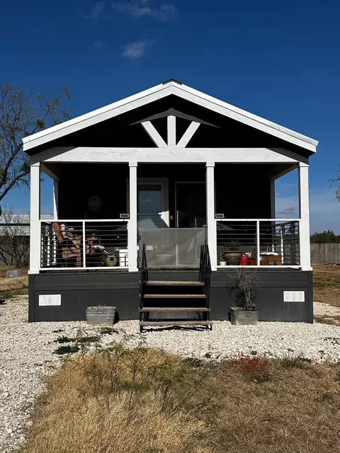 1322 Maxwell St, Buffalo Gap, TX 79508