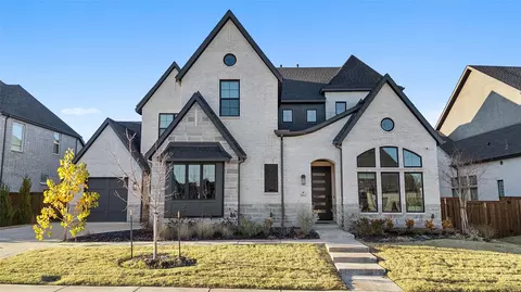 8011 Splitbeard Rd, Frisco, TX 75035