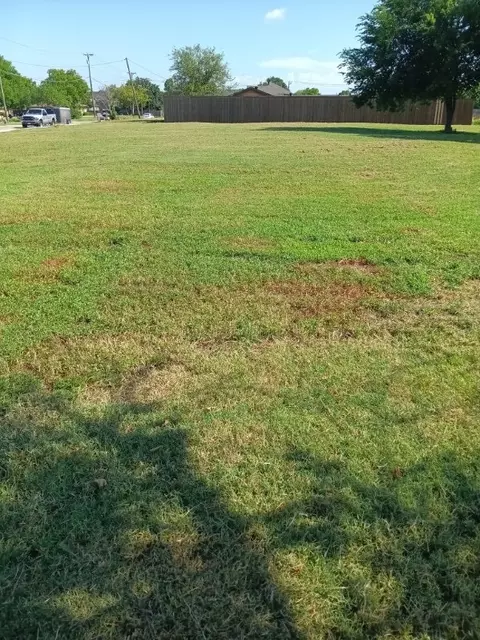 2402 Fuqua Rd, Rowlett, TX 75088