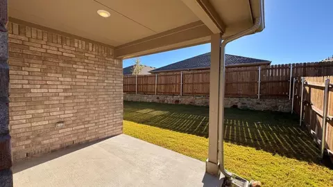 557 Arroyo Dr, Cleburne, TX 76033 photo 19