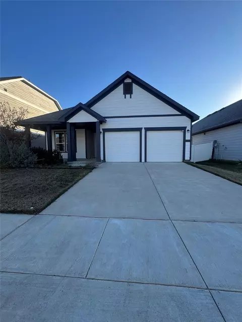 5928 Hopkins Dr, Providence Village, TX 76227
