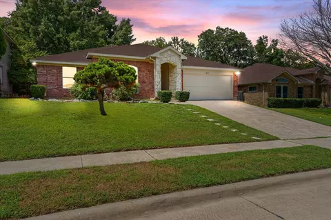 4415 Malvern Hill Rd, Grand Prairie, TX 75052