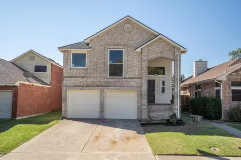 1390 Mimosa Ln, Lewisville, TX 75077