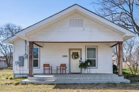 2200 N Beaton St, Corsicana, TX 75110