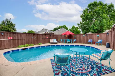 3929 Harbor Dr, The Colony, TX 75056