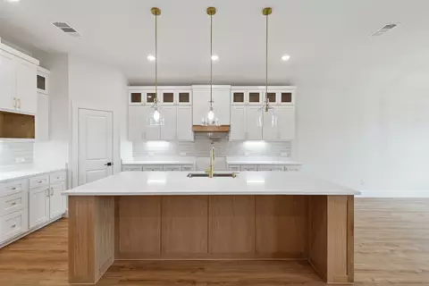 Kitchen - 1876 Meadowview, Canton, TX 75103 photo 1 of 4