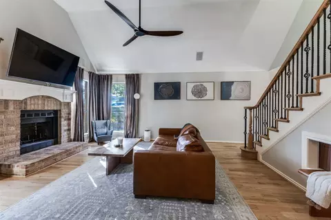 8209 Weatherly Dr, Rowlett, TX 75089