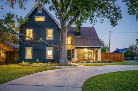 719 Westview Ave, Fort Worth, TX 76107