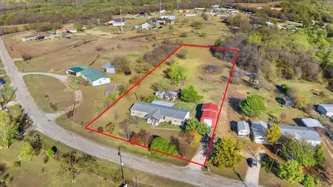 7417 Greenfield Dr, Alvarado, TX 76009