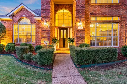 2424 Kittyhawk Dr, Plano, TX 75025
