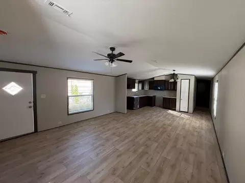 5421 Lake View Dr, Granbury, TX 76048