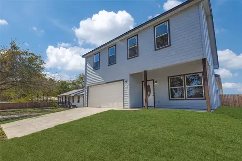Exterior - 313 N Main St, Randolph, TX 75475 photo 2 of 5