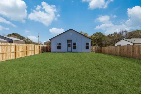 Exterior - 313 N Main St, Randolph, TX 75475 photo 5 of 5