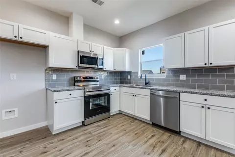 Kitchen - 313 N Main St, Randolph, TX 75475 photo 1 of 1