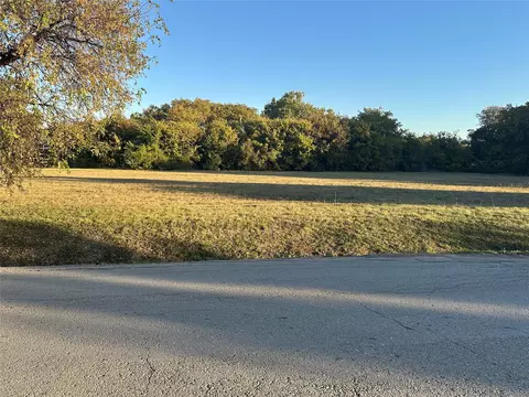 5709 Wilbarger St, Fort Worth, TX 76119
